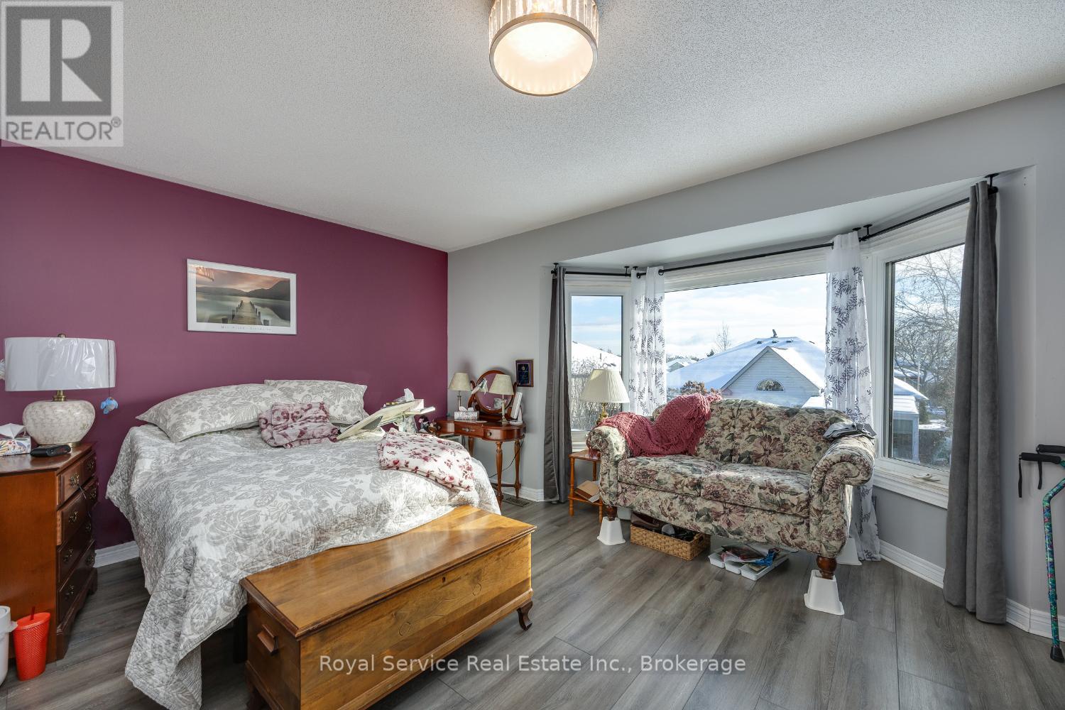23 HUFFMAN AVENUE - 20