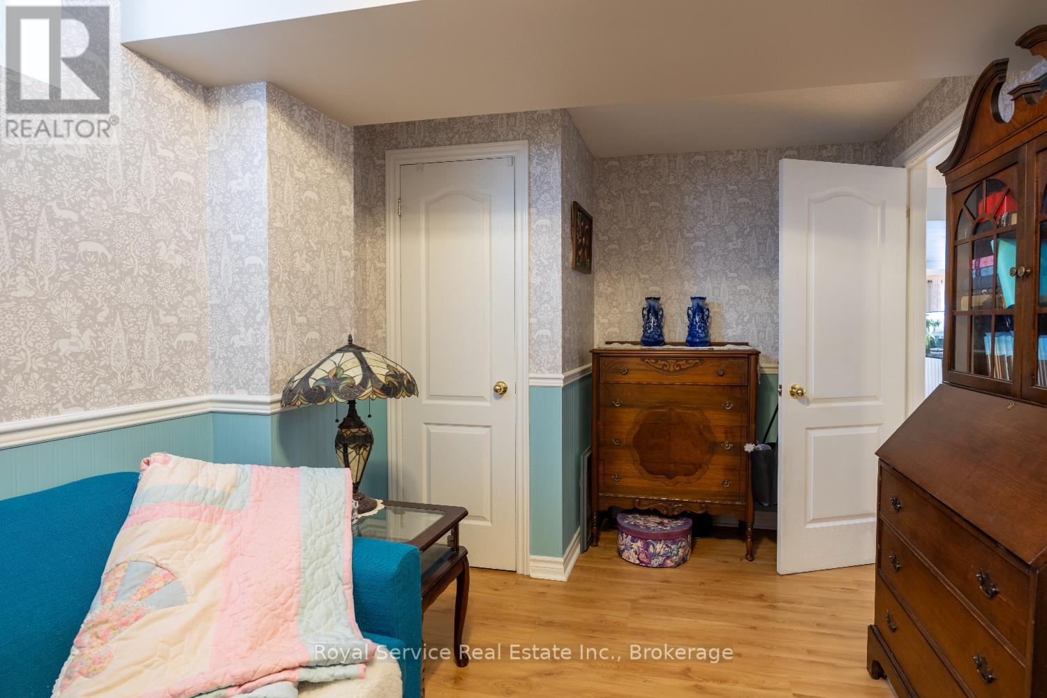 23 HUFFMAN AVENUE - 40