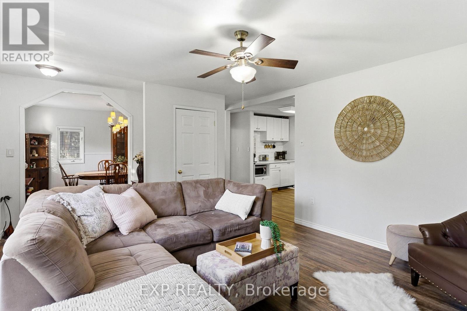 287 ELMVIEW GARDENS - 25
