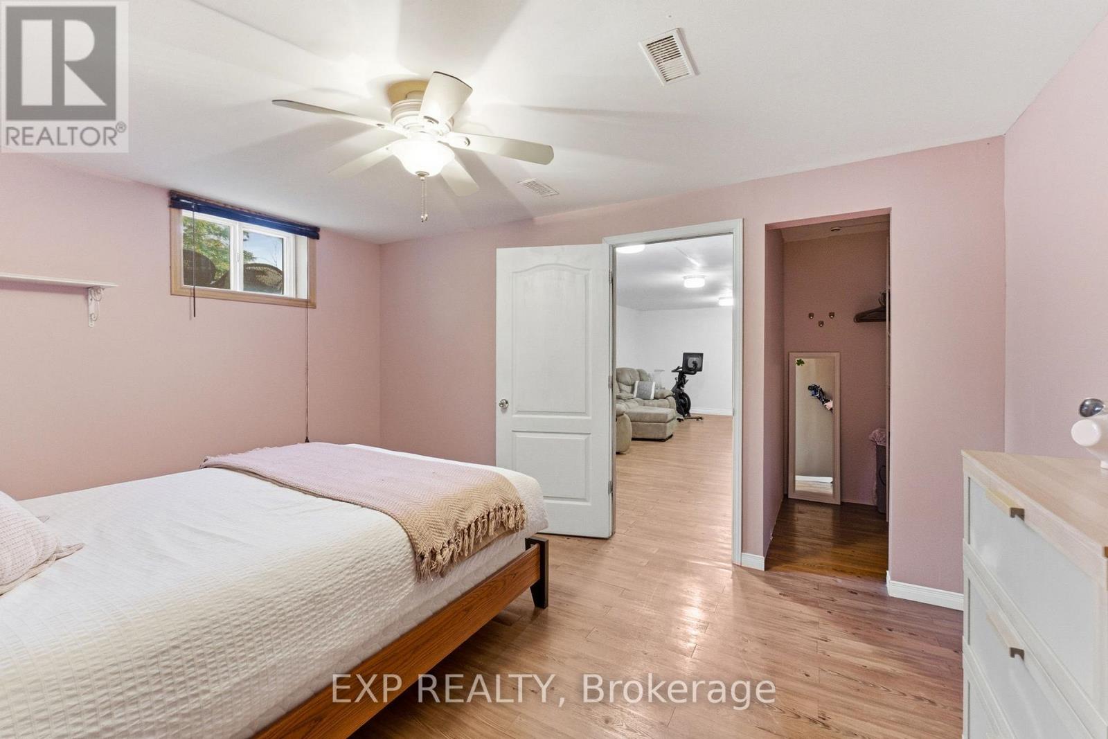 287 ELMVIEW GARDENS - 37
