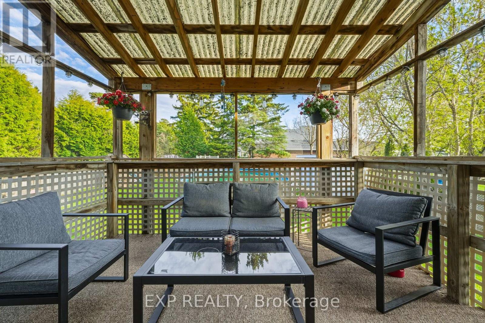 287 ELMVIEW GARDENS - 9
