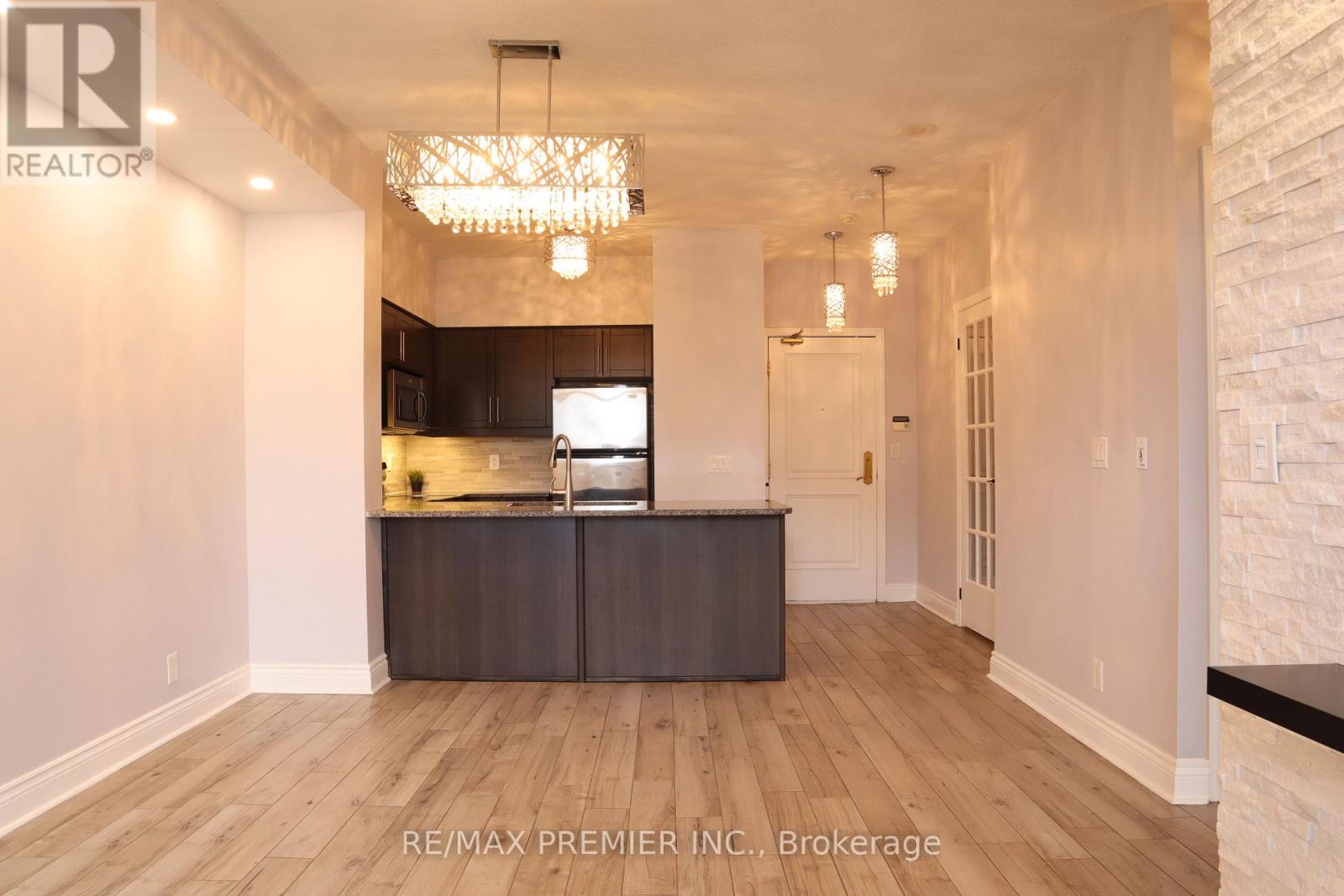 #1506 9225 JANE STREET - 13
