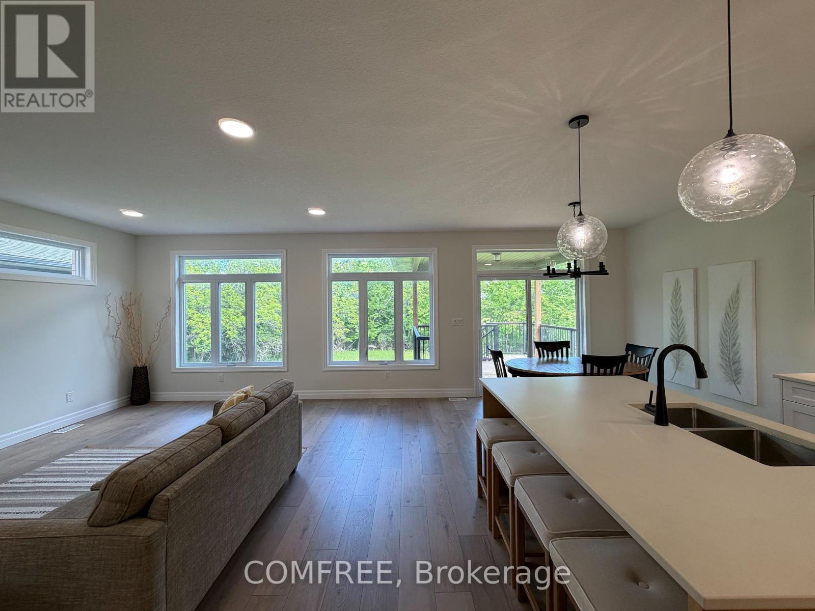 25-35 OLD COURSE ROAD - 4