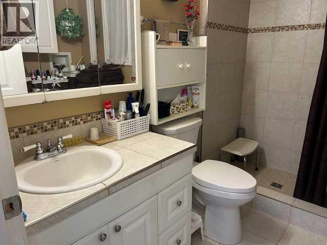 56 Greenbrook Village E — photo 34