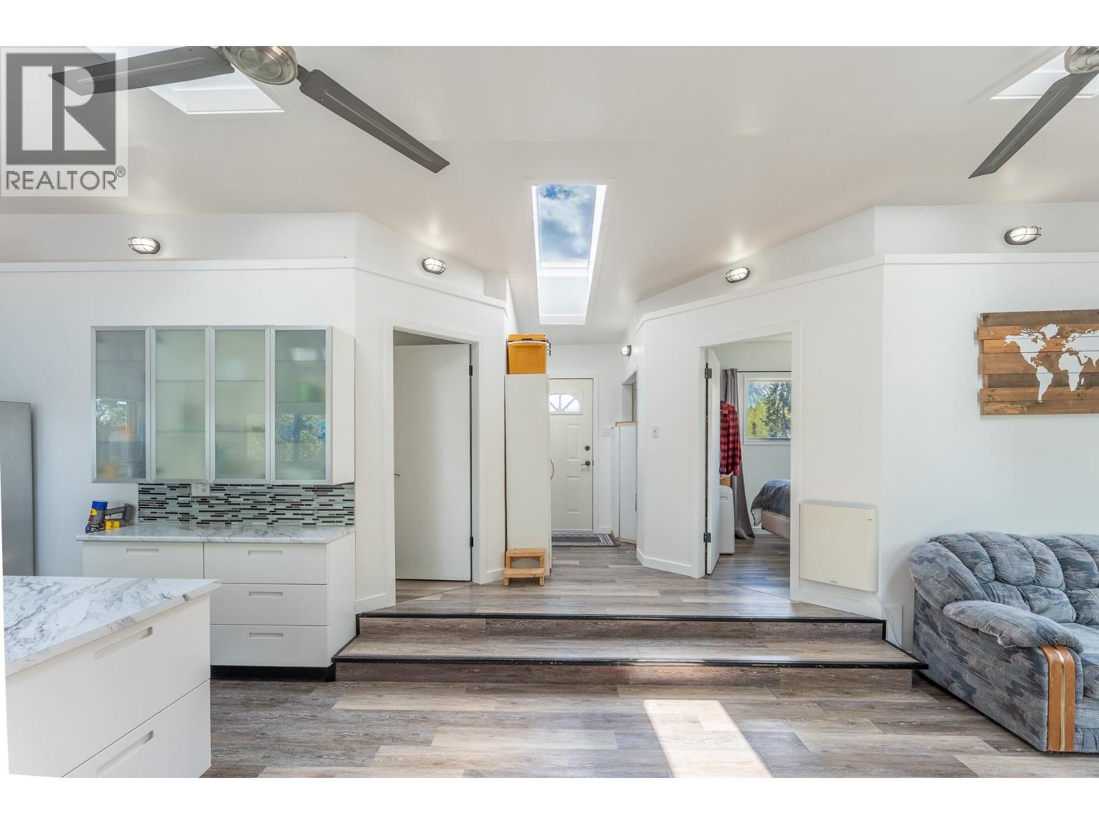 49620 LLOYD DRIVE - 18