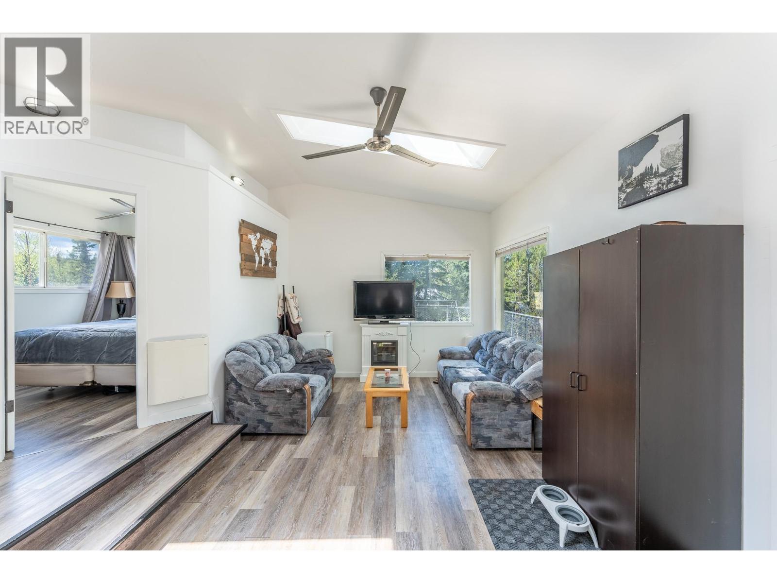 49620 LLOYD DRIVE - 15