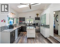 49620 Lloyd Drive, Cluculz Lake, BC V0J3A3 Photo 10