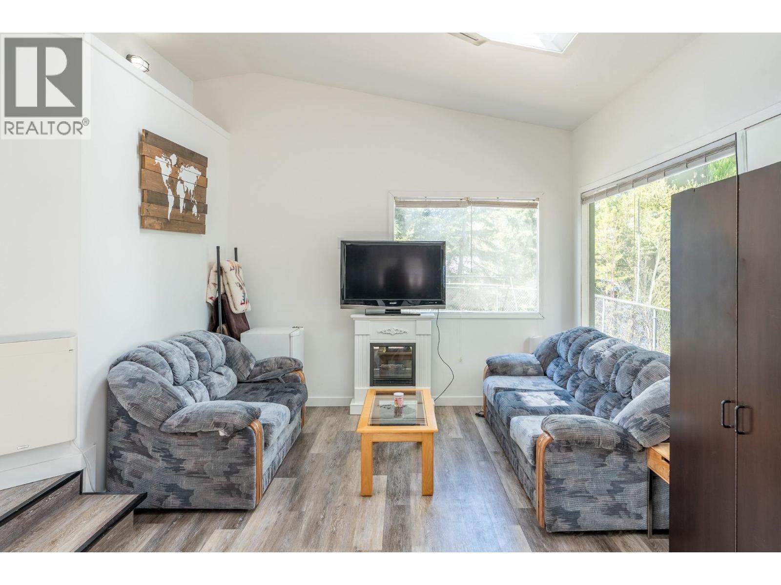 49620 LLOYD DRIVE - 16