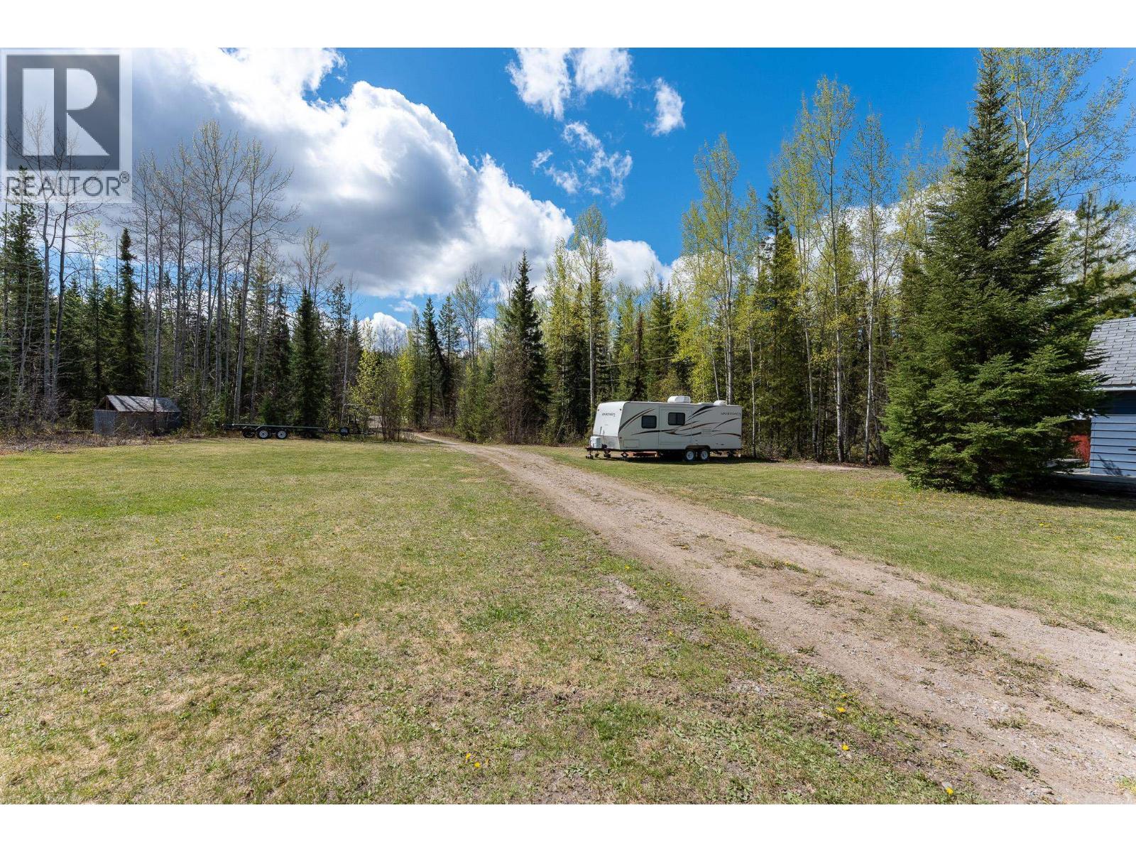 49620 LLOYD DRIVE - 32
