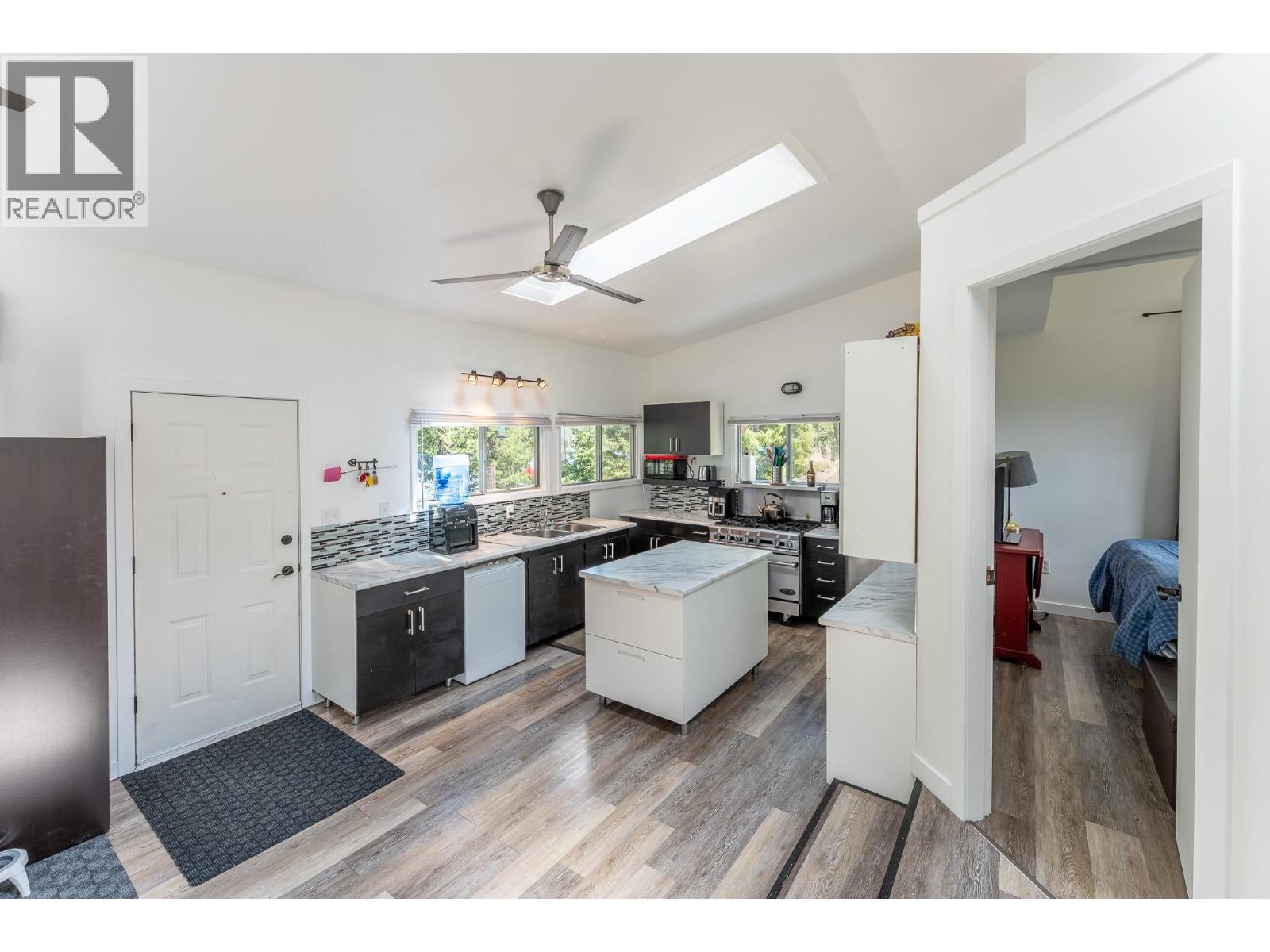 49620 LLOYD DRIVE - 11
