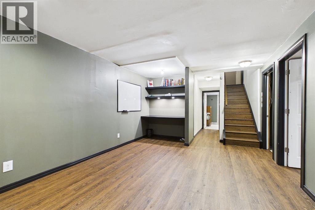 615 7 Street SE — photo 30