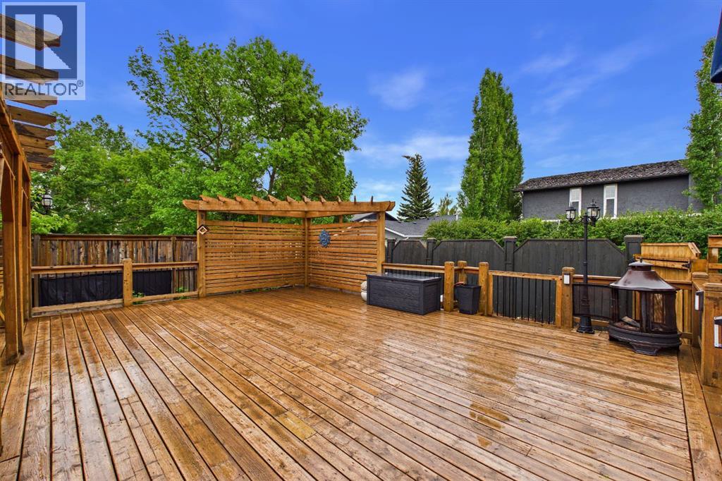 615 7 Street SE — photo 34