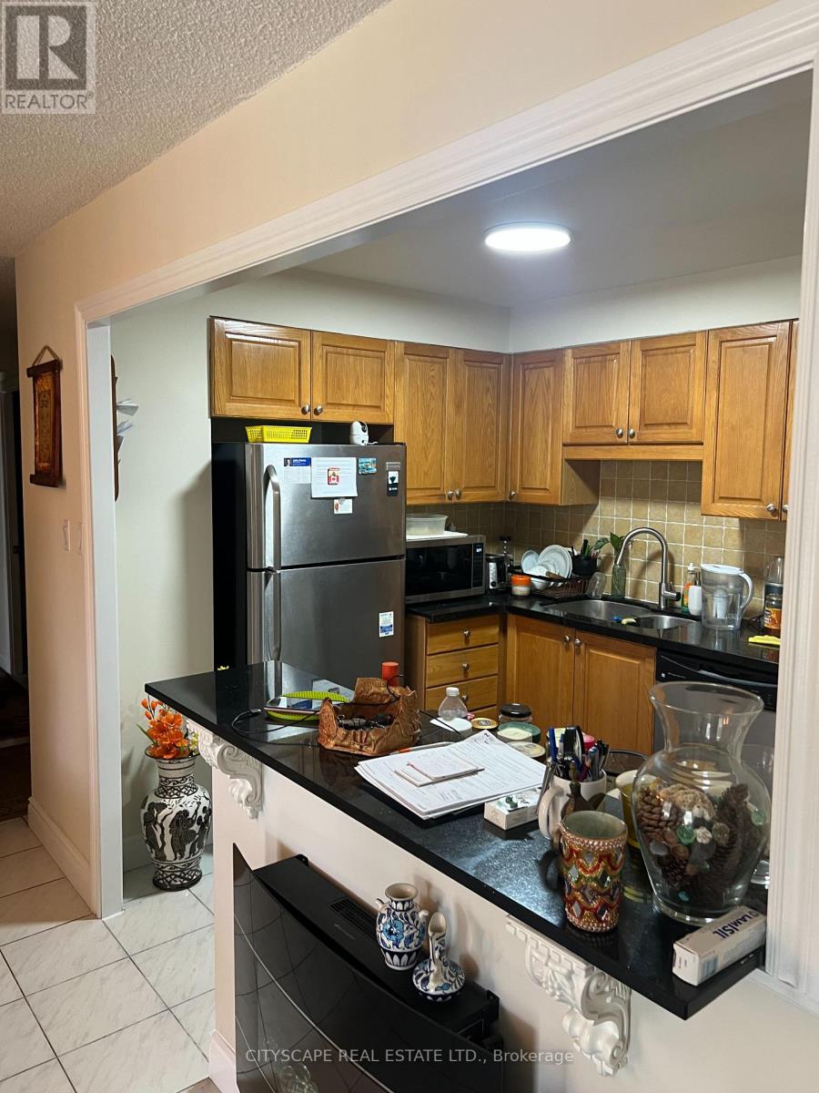 #208 1300 MISSISSAUGA VALLEY BOULEVARD - 11