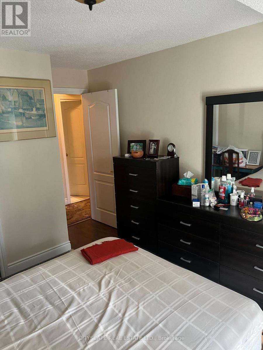 #208 1300 MISSISSAUGA VALLEY BOULEVARD - 20