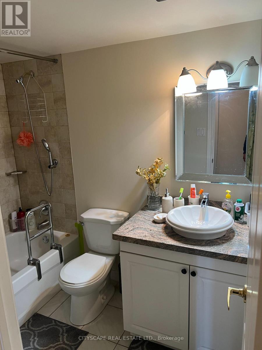 #208 1300 MISSISSAUGA VALLEY BOULEVARD - 21