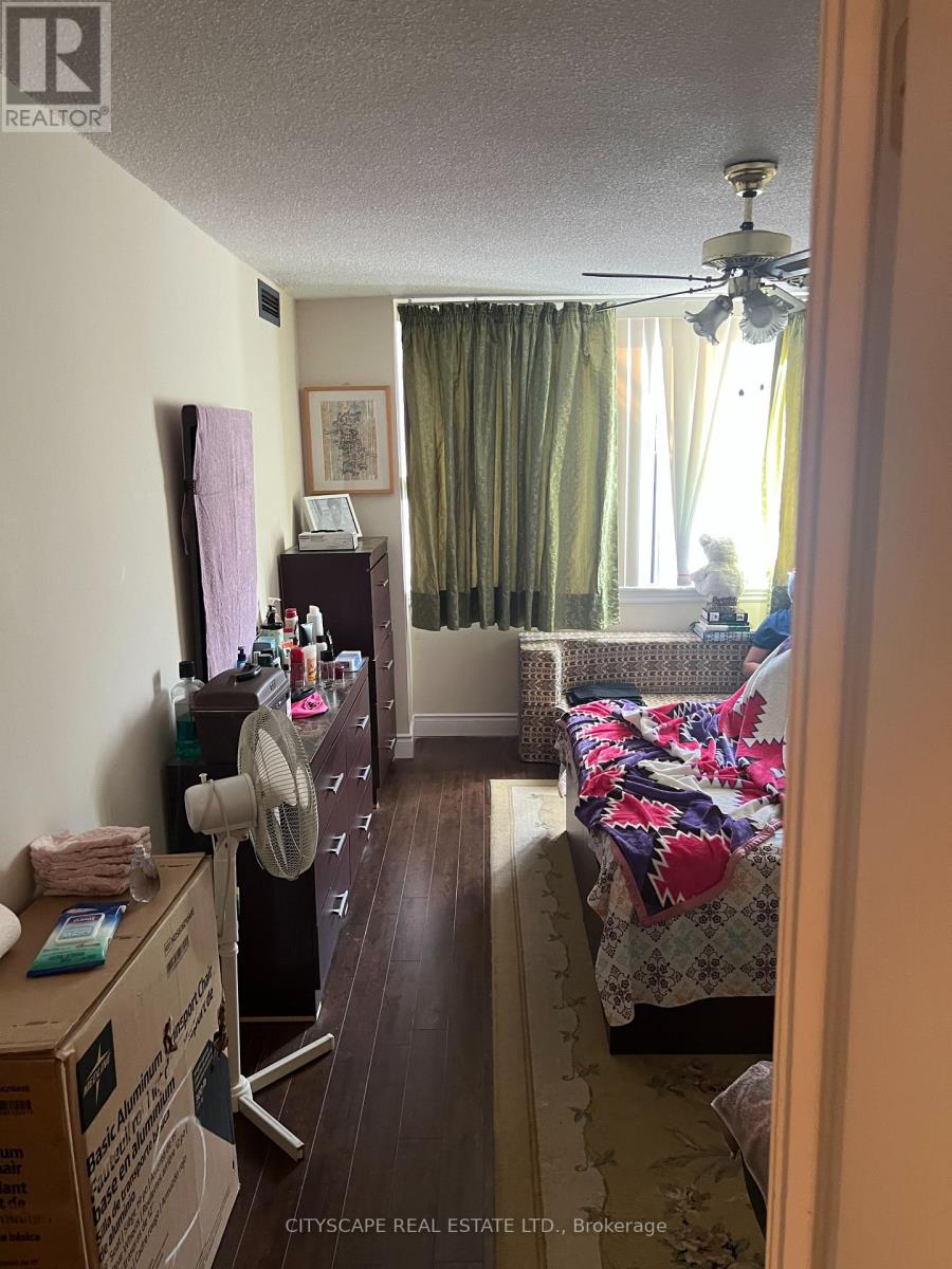 #208 1300 MISSISSAUGA VALLEY BOULEVARD - 22
