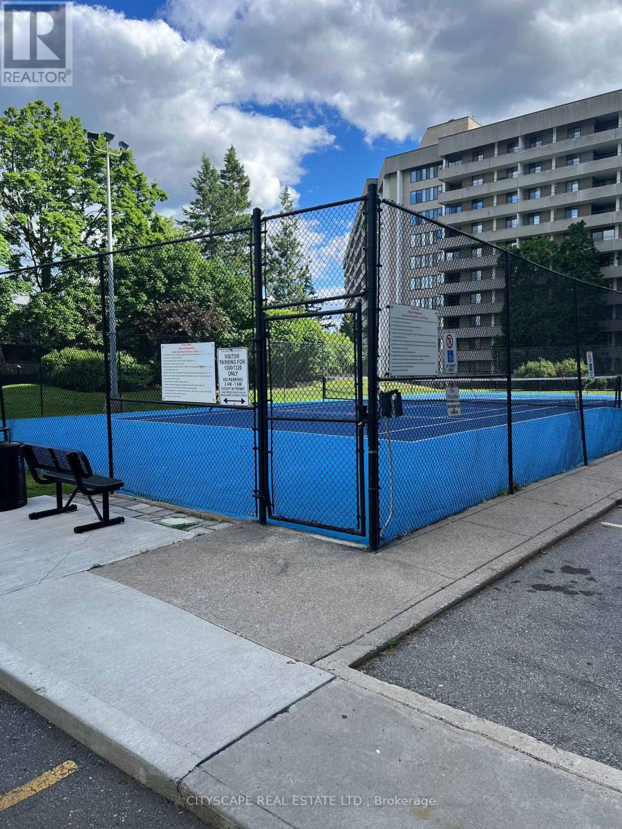 #208 1300 MISSISSAUGA VALLEY BOULEVARD - 32