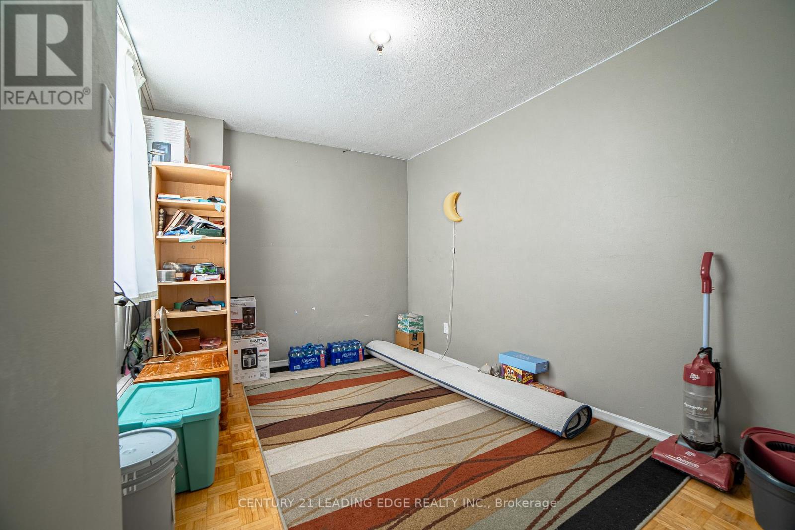 #402 80 GRANDRAVINE DRIVE - 16