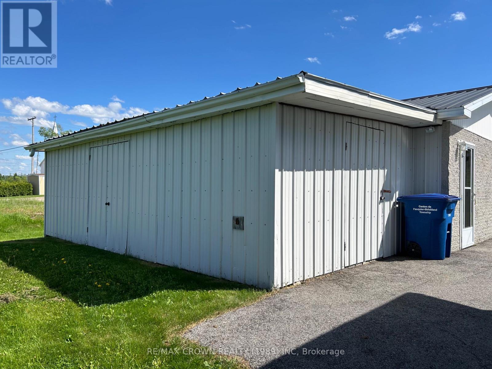 17 TREMBLAY, FAUQUIER AVENUE S - 12