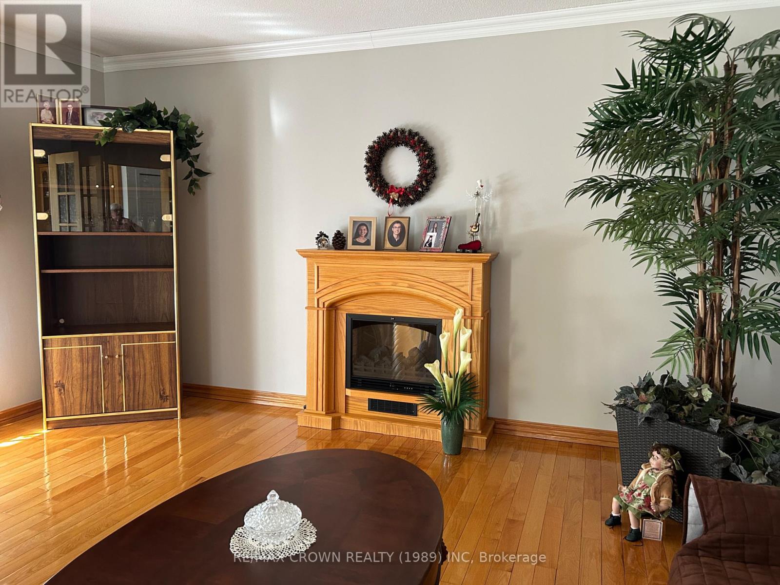 17 TREMBLAY, FAUQUIER AVENUE S - 27