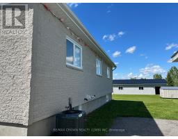 Utility room - 17 Tremblay, Fauquier Avenue S, Kapuskasing, ON P0L1G0 Photo 11