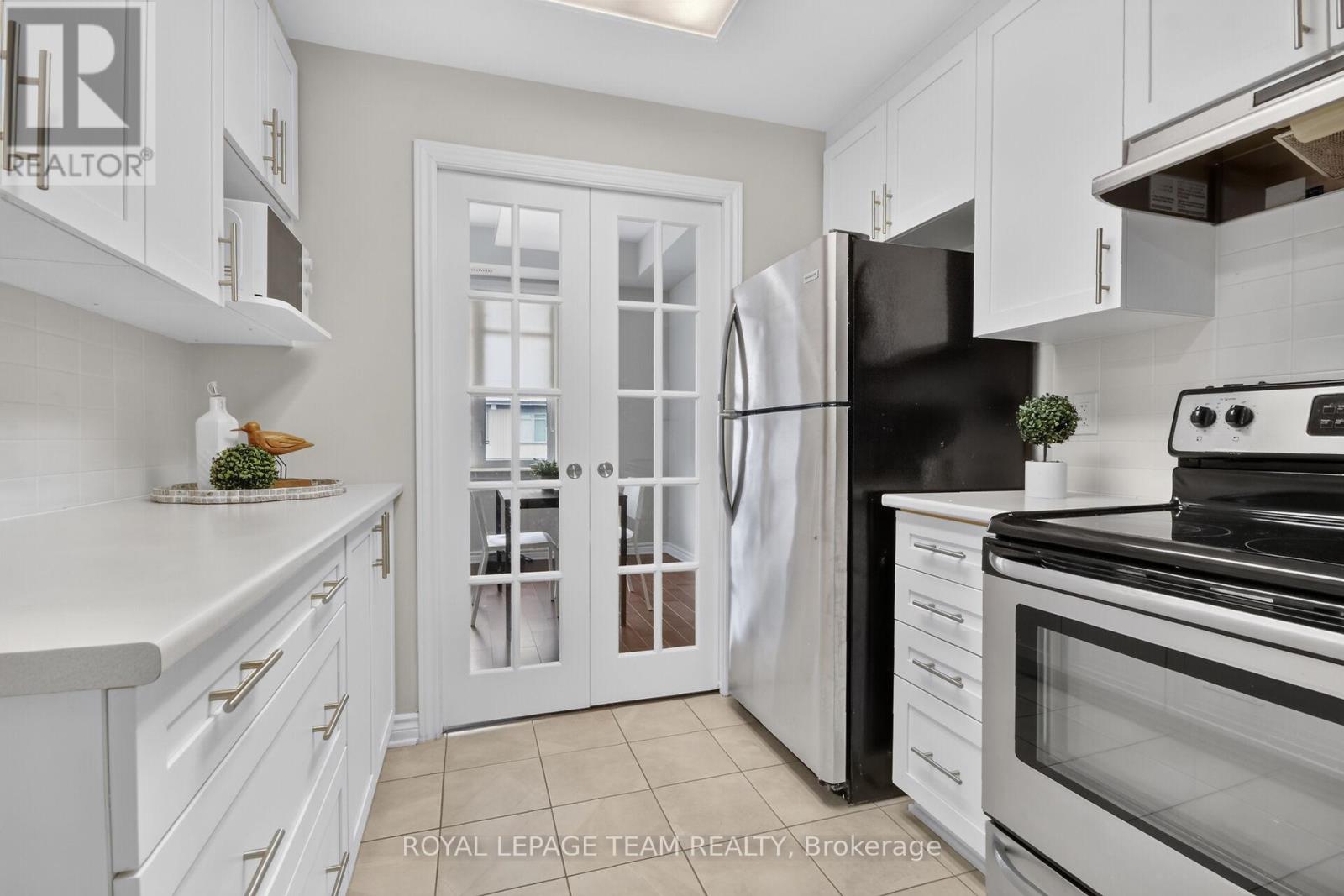 2 Bed, 2 Bath House for Rent in Ottawa – H – 1013 BERYL PRIVATE, Ottawa – MLS# X13451642 - Image 18