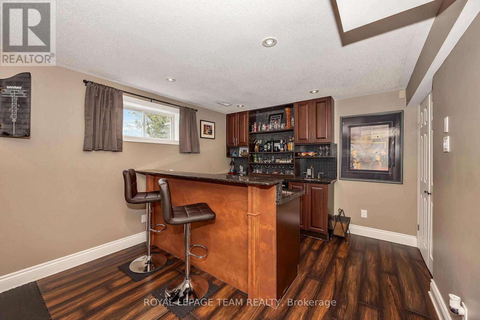 7067 DONWEL DRIVE - 32