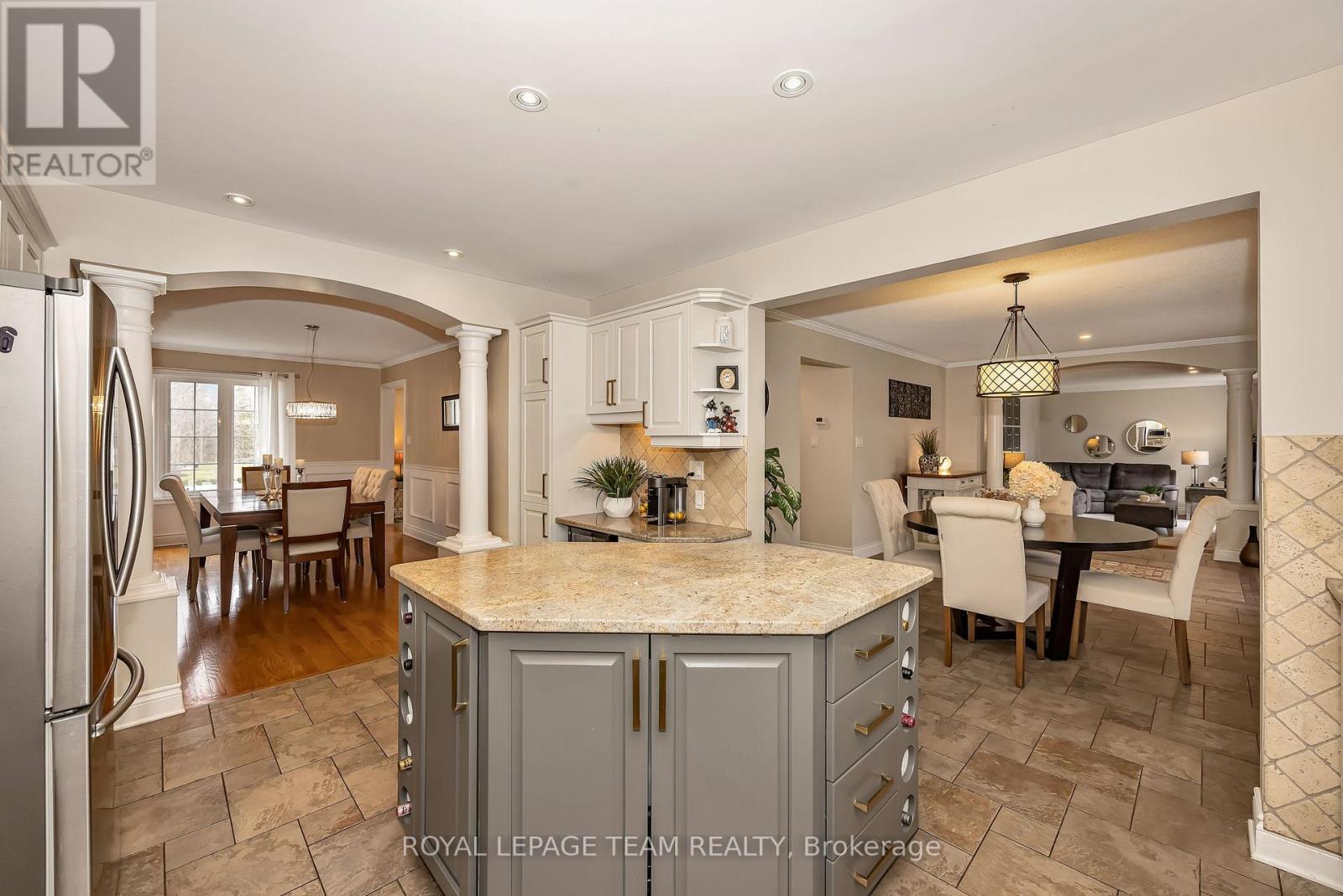 7067 DONWEL DRIVE - 7