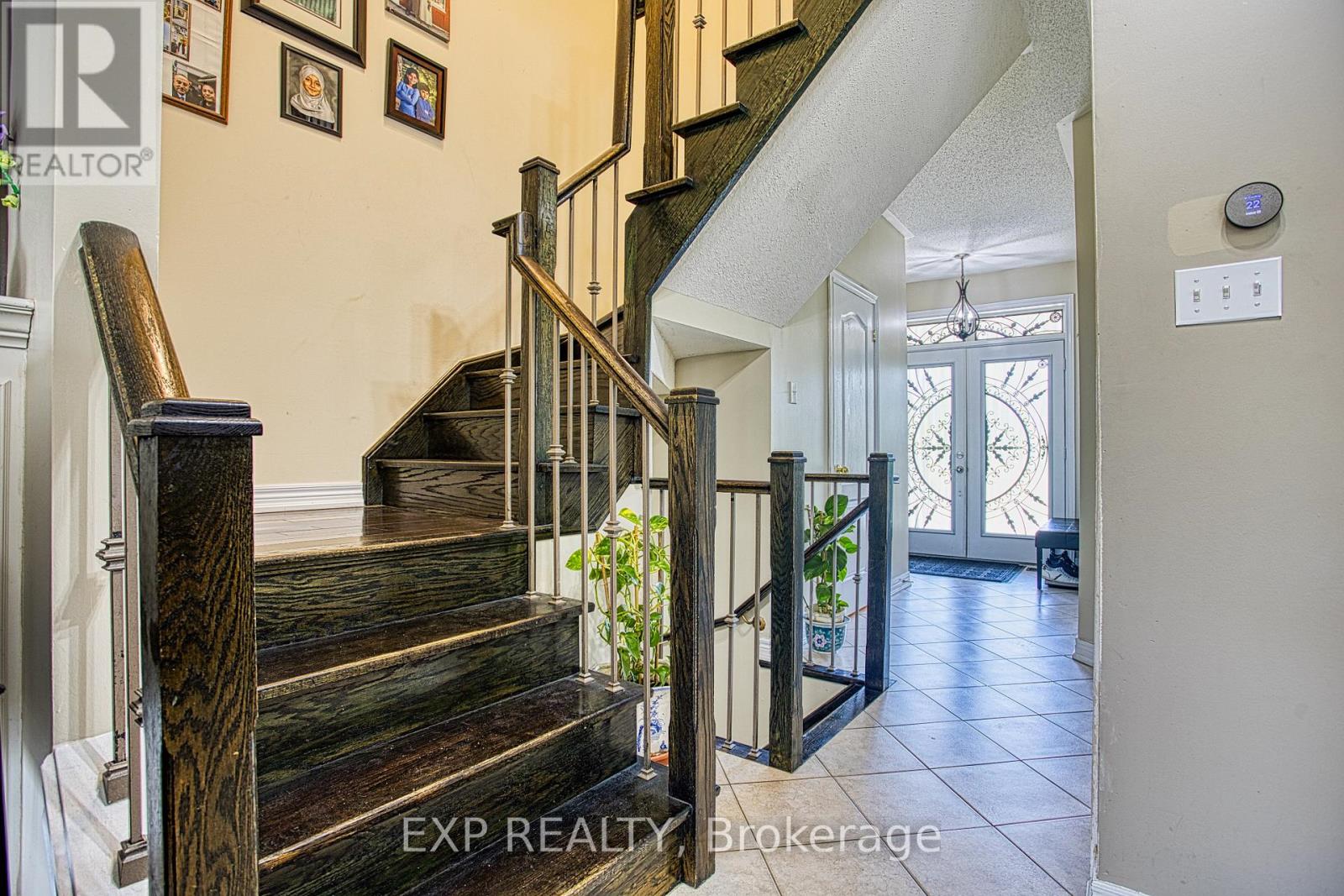 206 SPRINGSTEAD AVENUE - 8