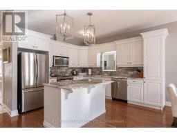 19 Crimson Drive, Niagara On The Lake, ON L0S1J1 Photo 12