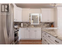 19 Crimson Drive, Niagara On The Lake, ON L0S1J1 Photo 13