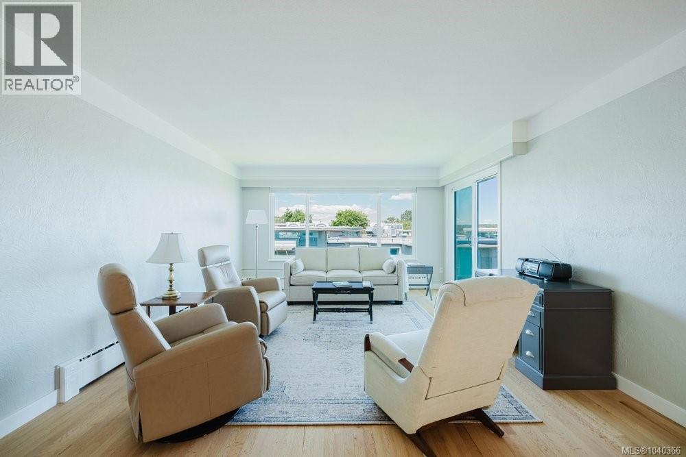 #307 1270 Beach Dr - 14