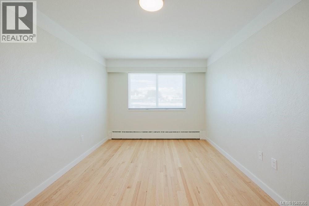 #307 1270 Beach Dr - 26