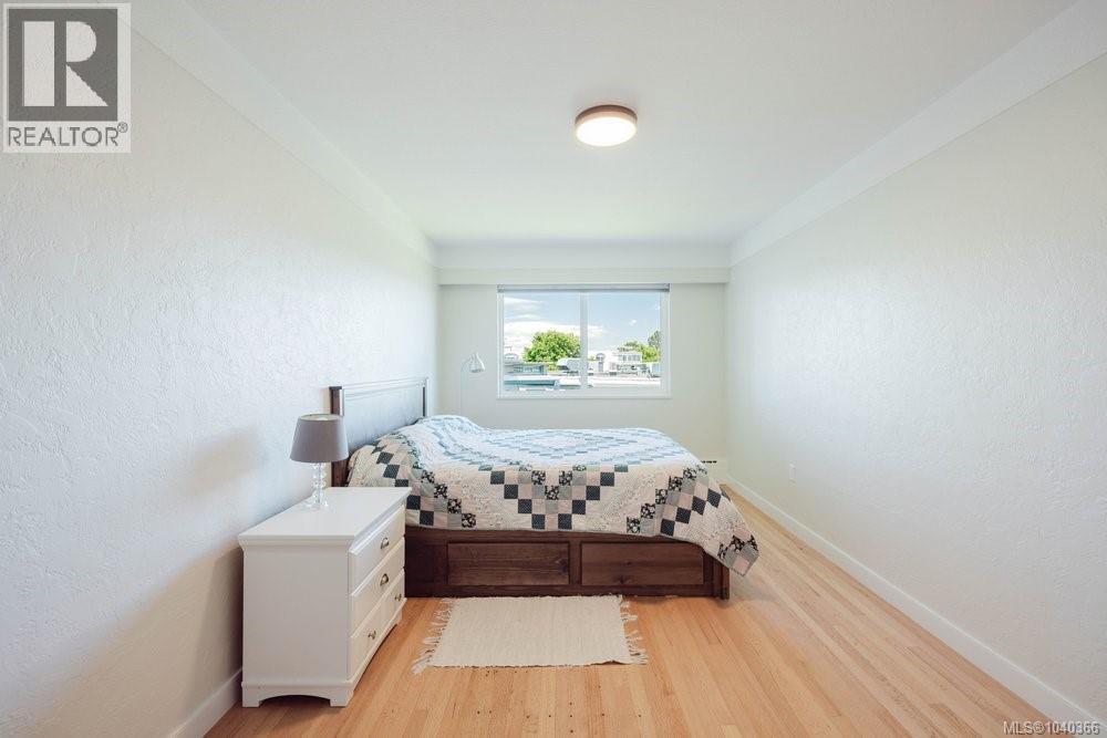 #307 1270 Beach Dr - 21