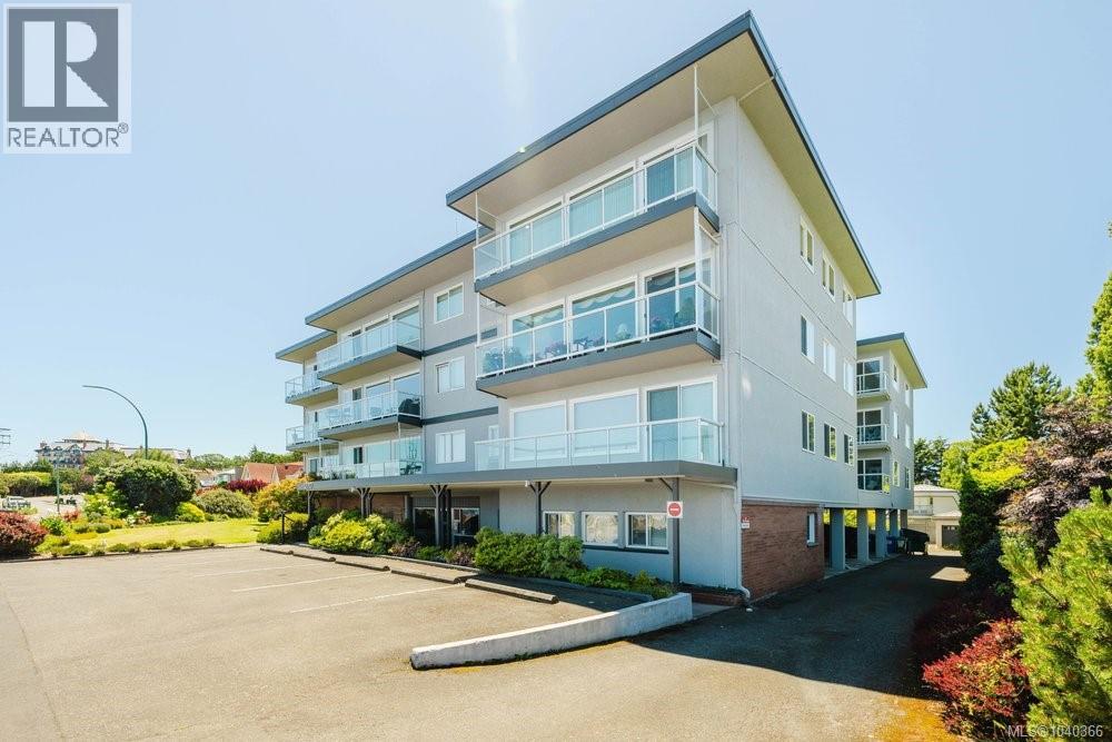 #307 1270 Beach Dr - 4