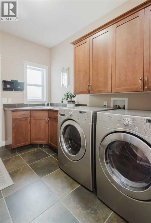7925 Carriage Lane Drive - 8