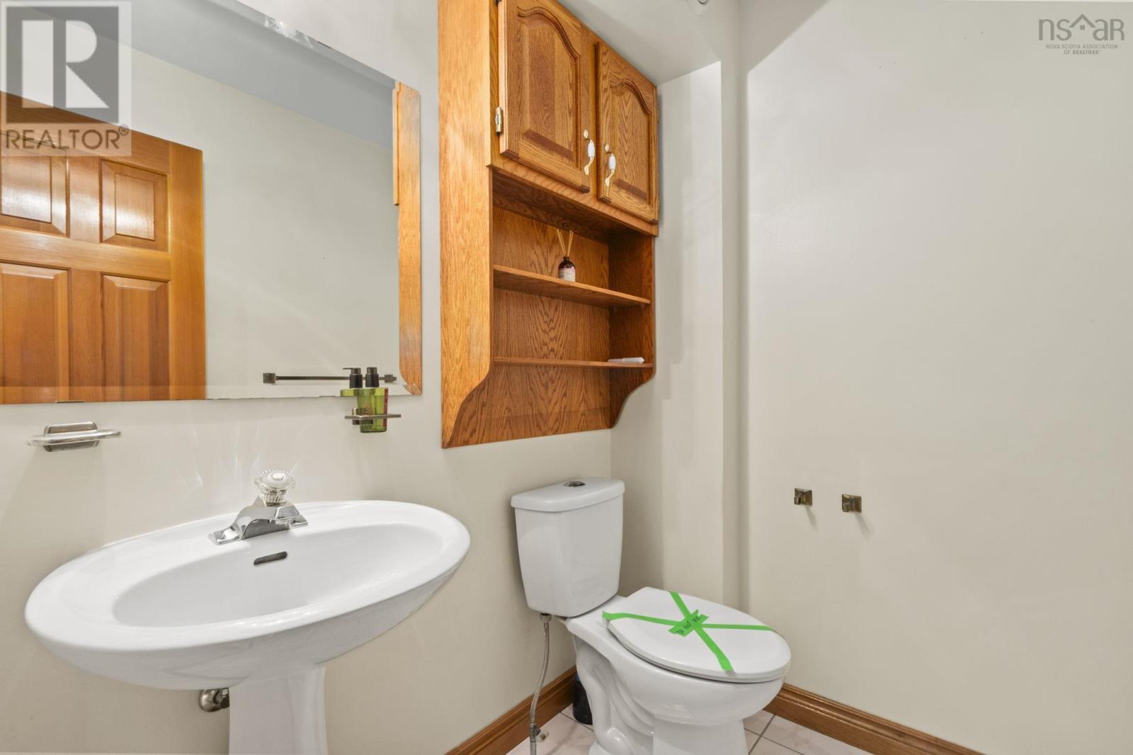 Property 14 of 40 of 50 Greenborough Crescent