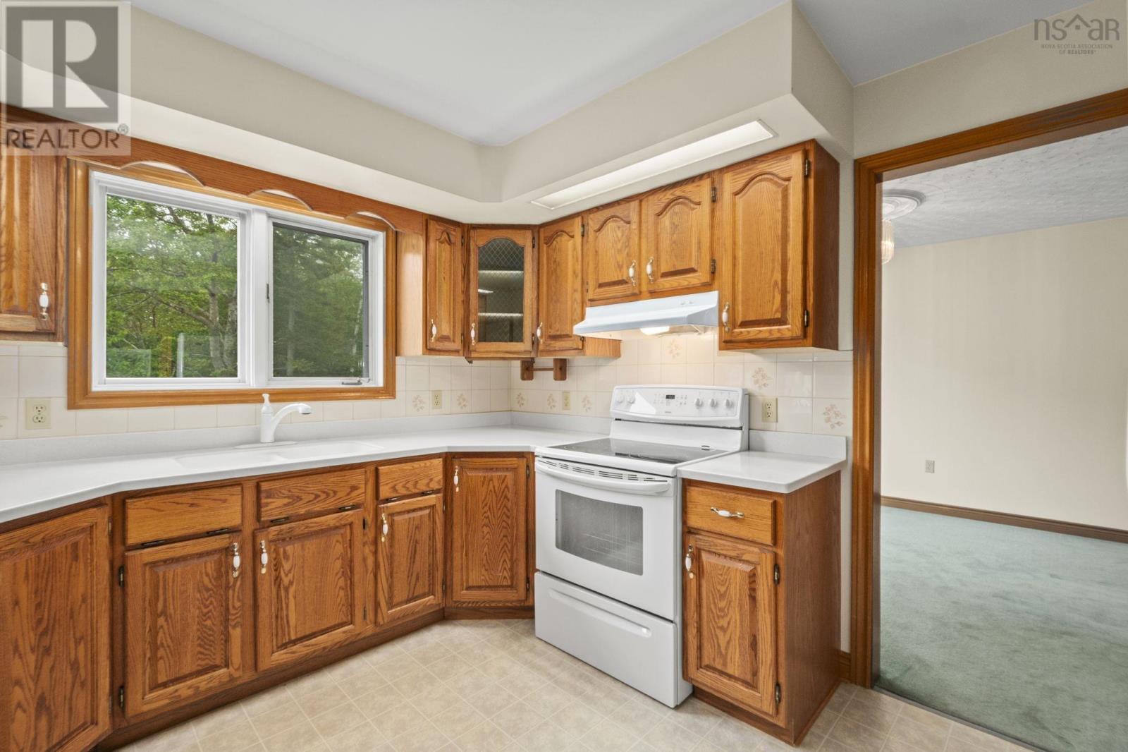 Property 8 of 40 of 50 Greenborough Crescent