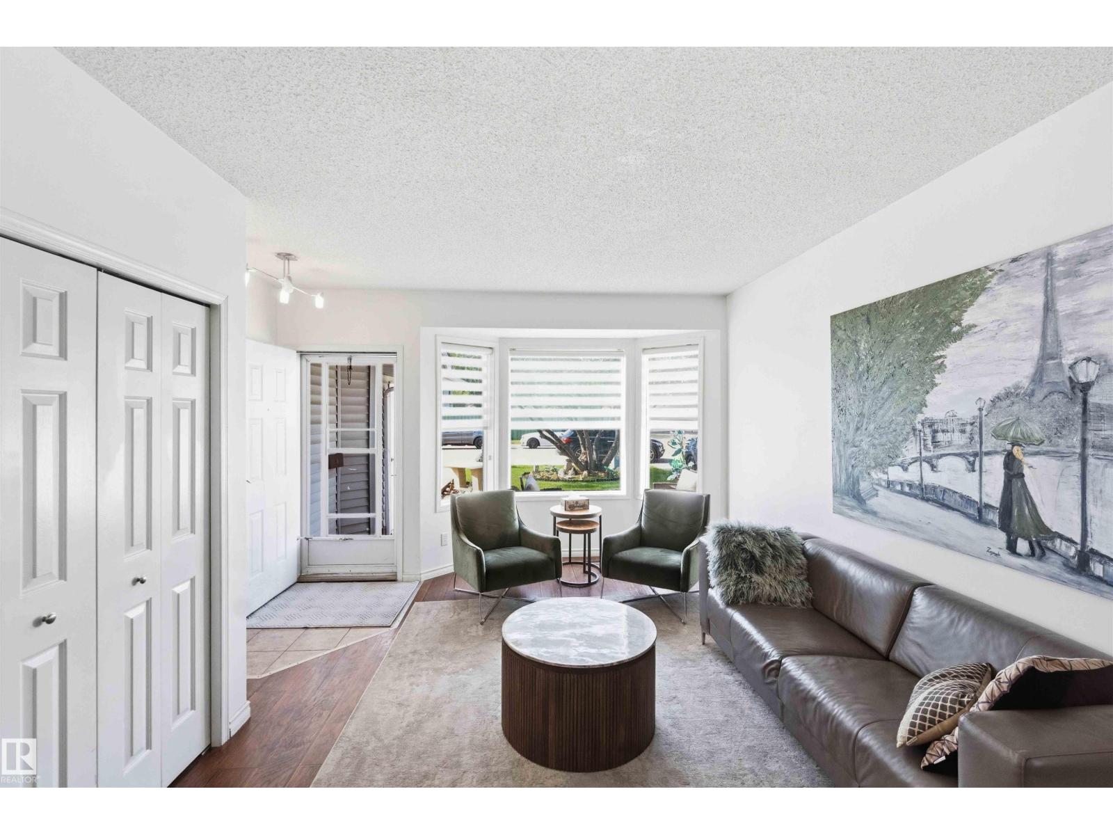 18808 72A AV NW - 10