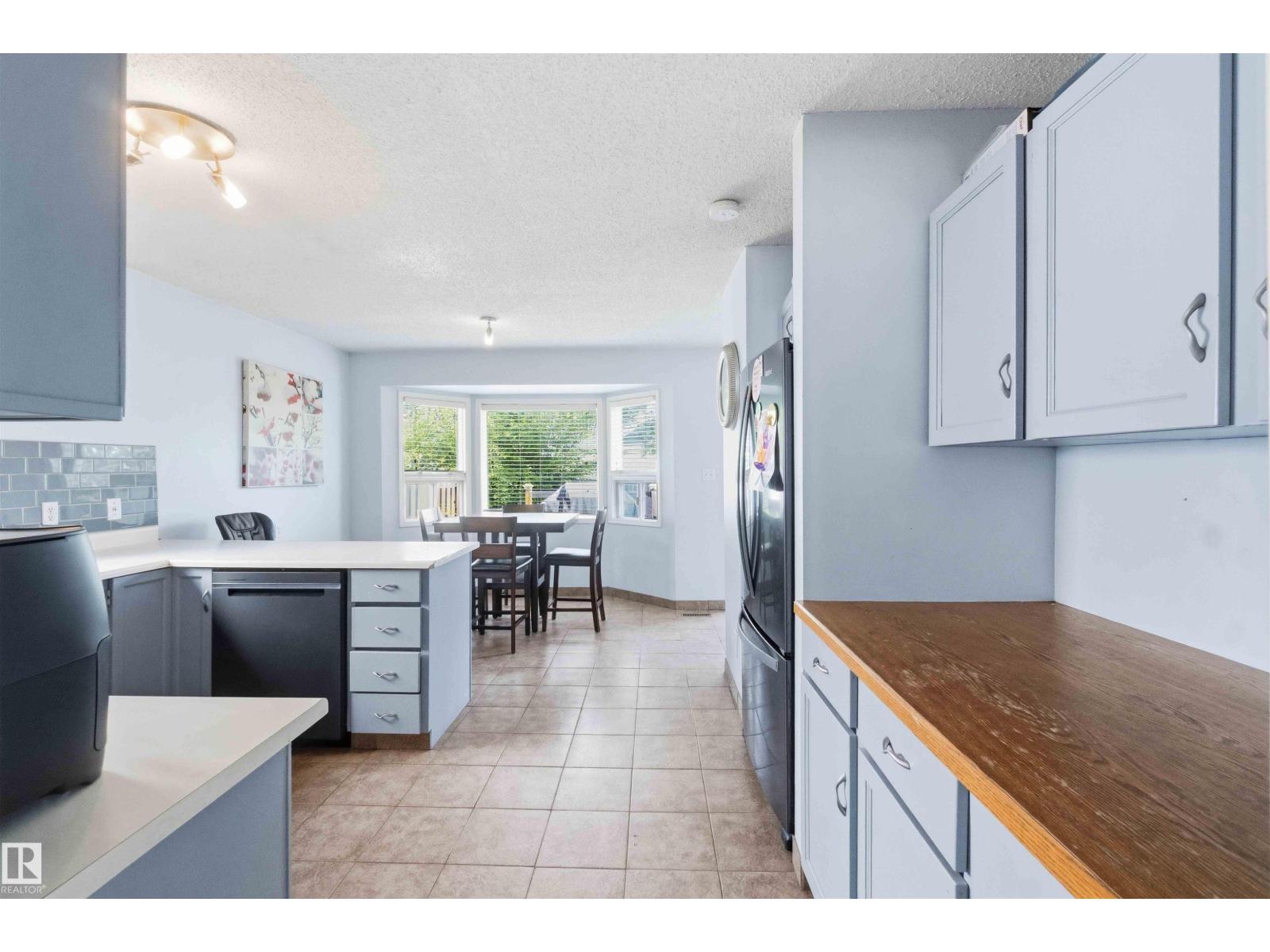 18808 72A AV NW - 15