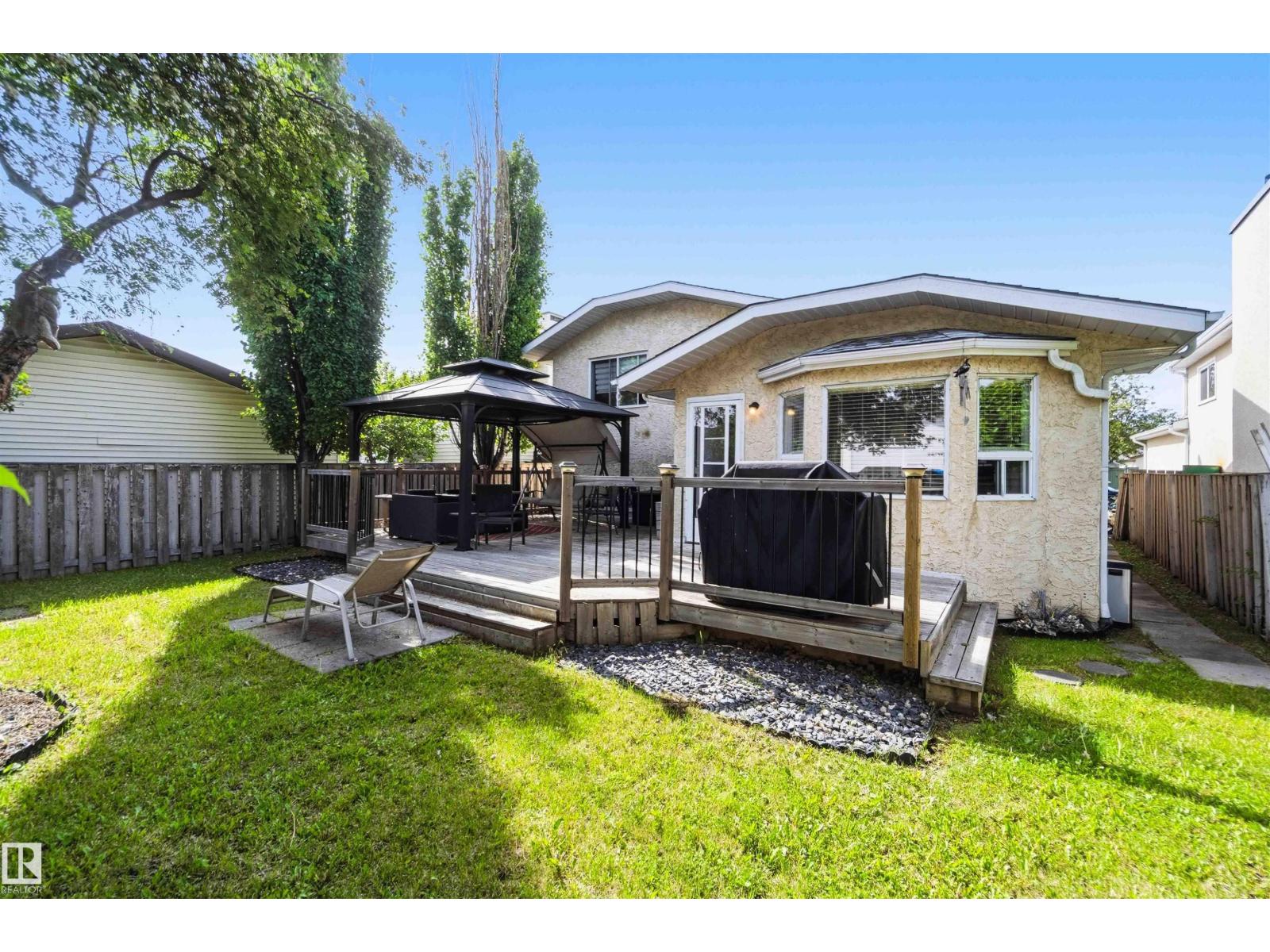 18808 72A AV NW - 59