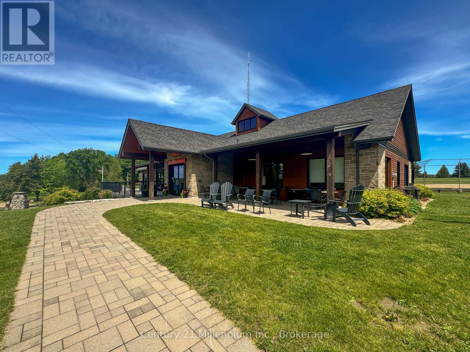 67 CHAPEL CRESCENT - Image 37