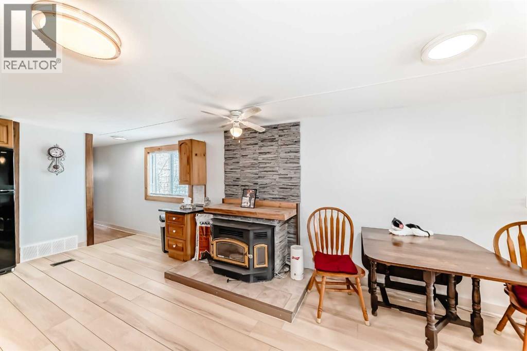 431, 3223 83 Street NW - 8