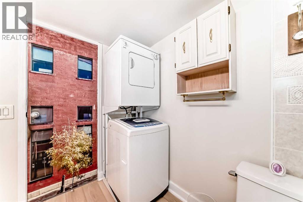 431, 3223 83 Street NW - 26