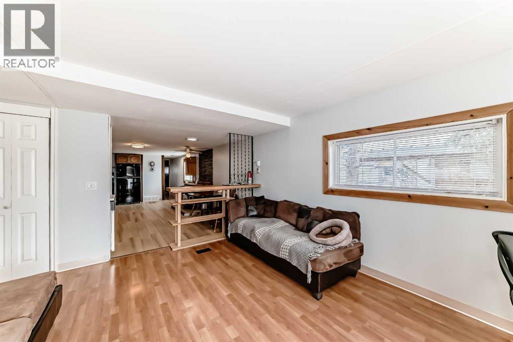 431, 3223 83 Street NW - 13