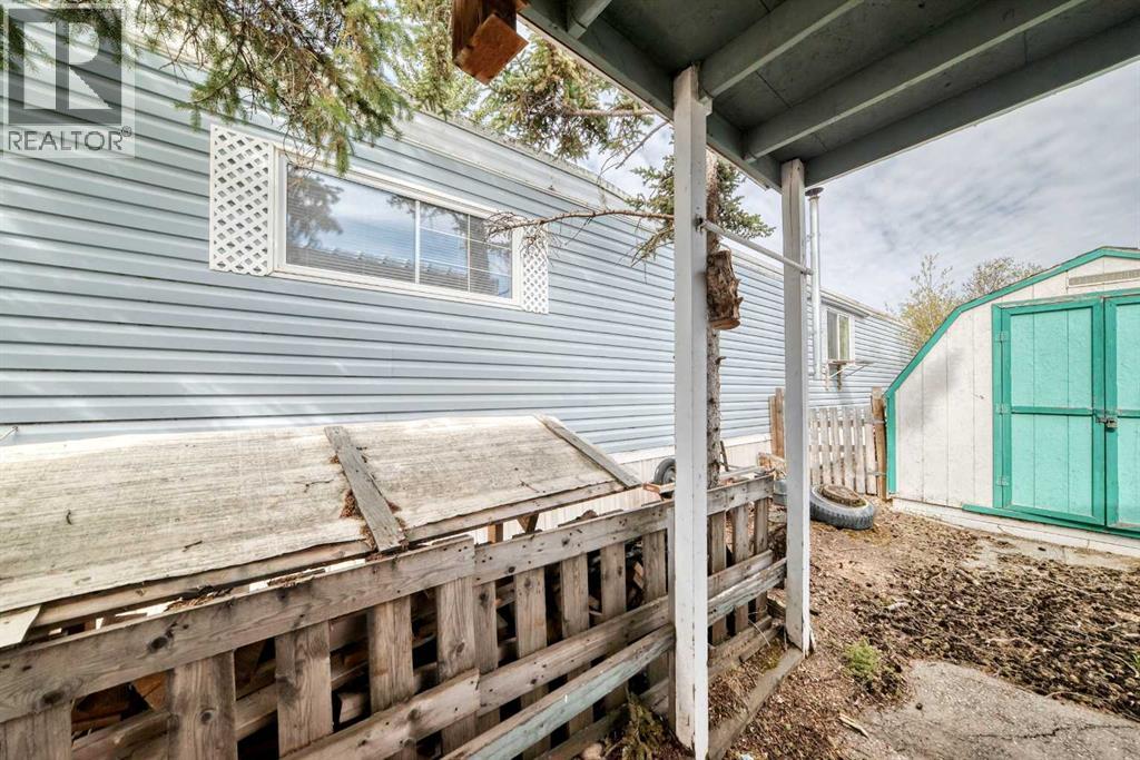 431, 3223 83 Street NW - 39