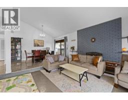 304 720 Eighth Avenue, New Westminster, BC V3M2R3 Photo 6