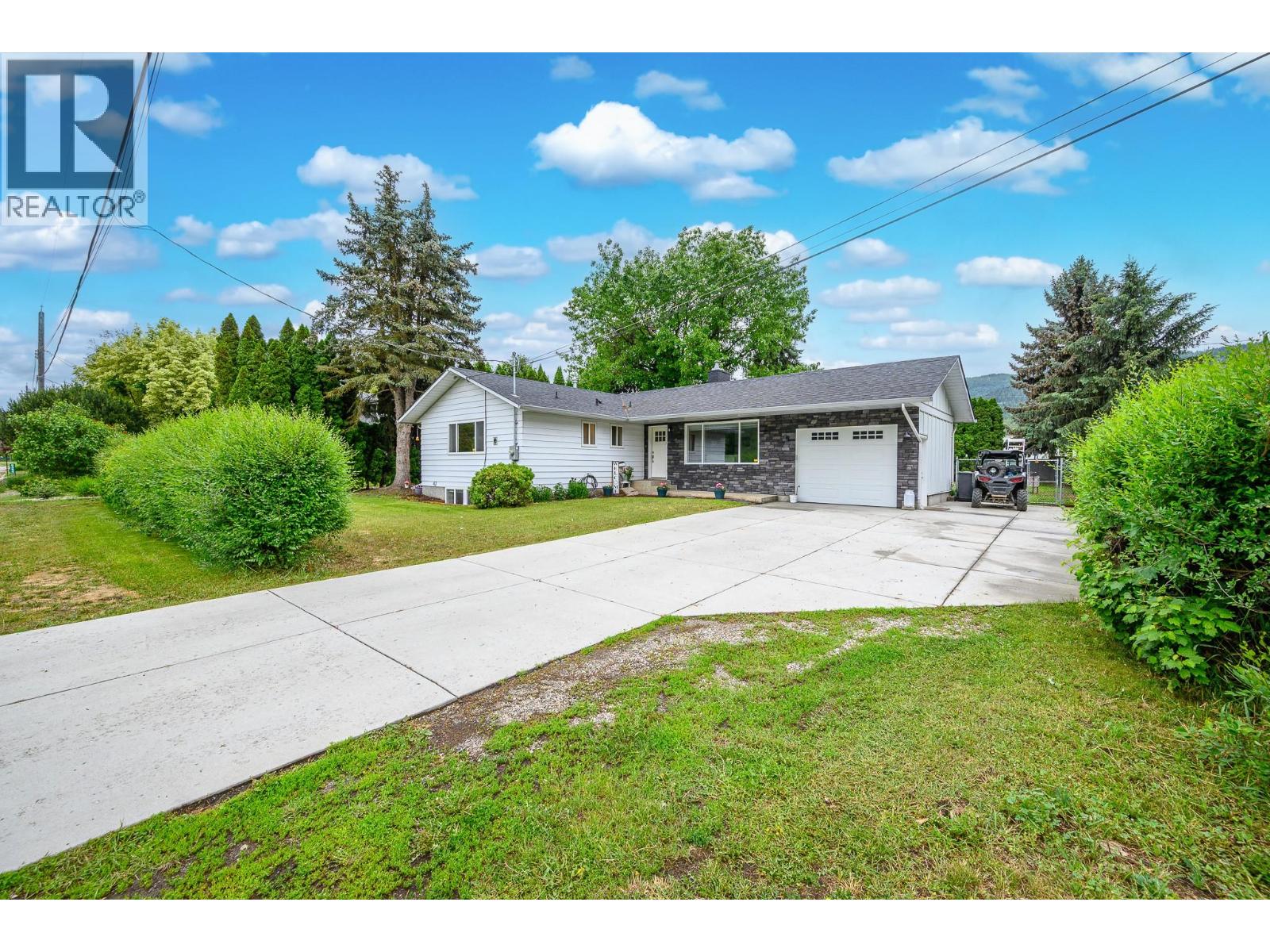6596 Lavington Way - 2