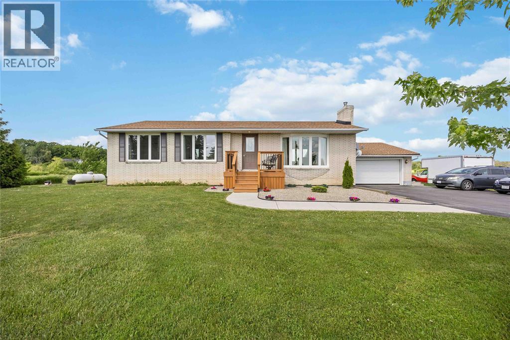2380 Plank ROAD, Petrolia — photo 3