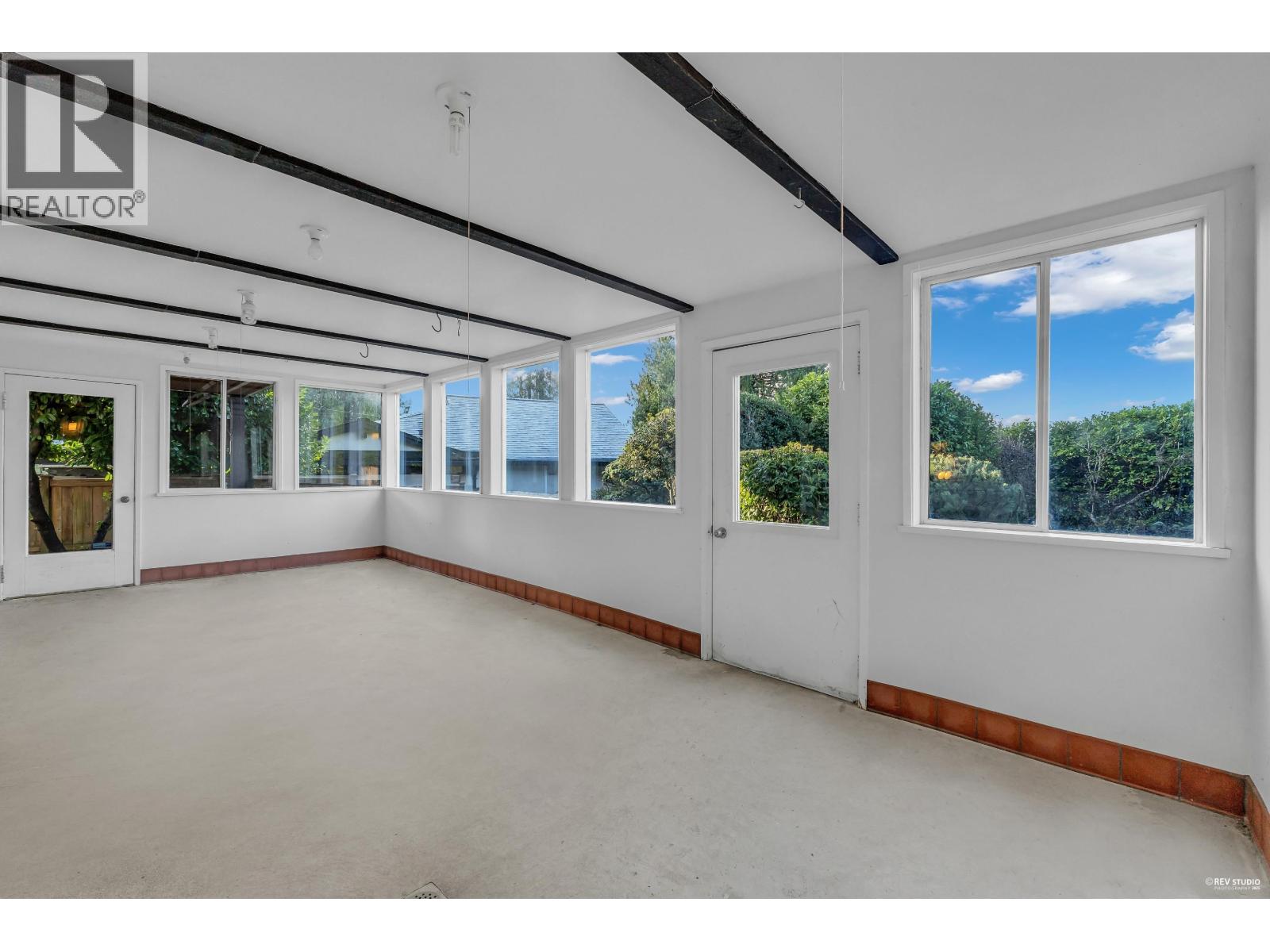 3729 ST. GEORGES AVENUE, North Vancouver photo 18